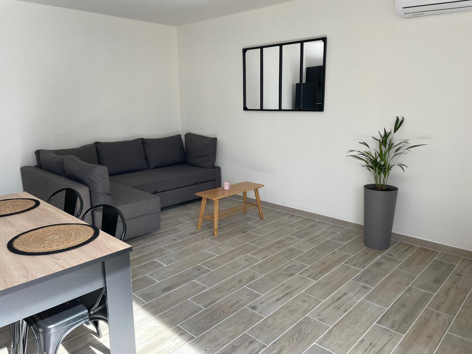 Maison De 40M2 Avec Jardin De 50M2 Orange  Exterior photo